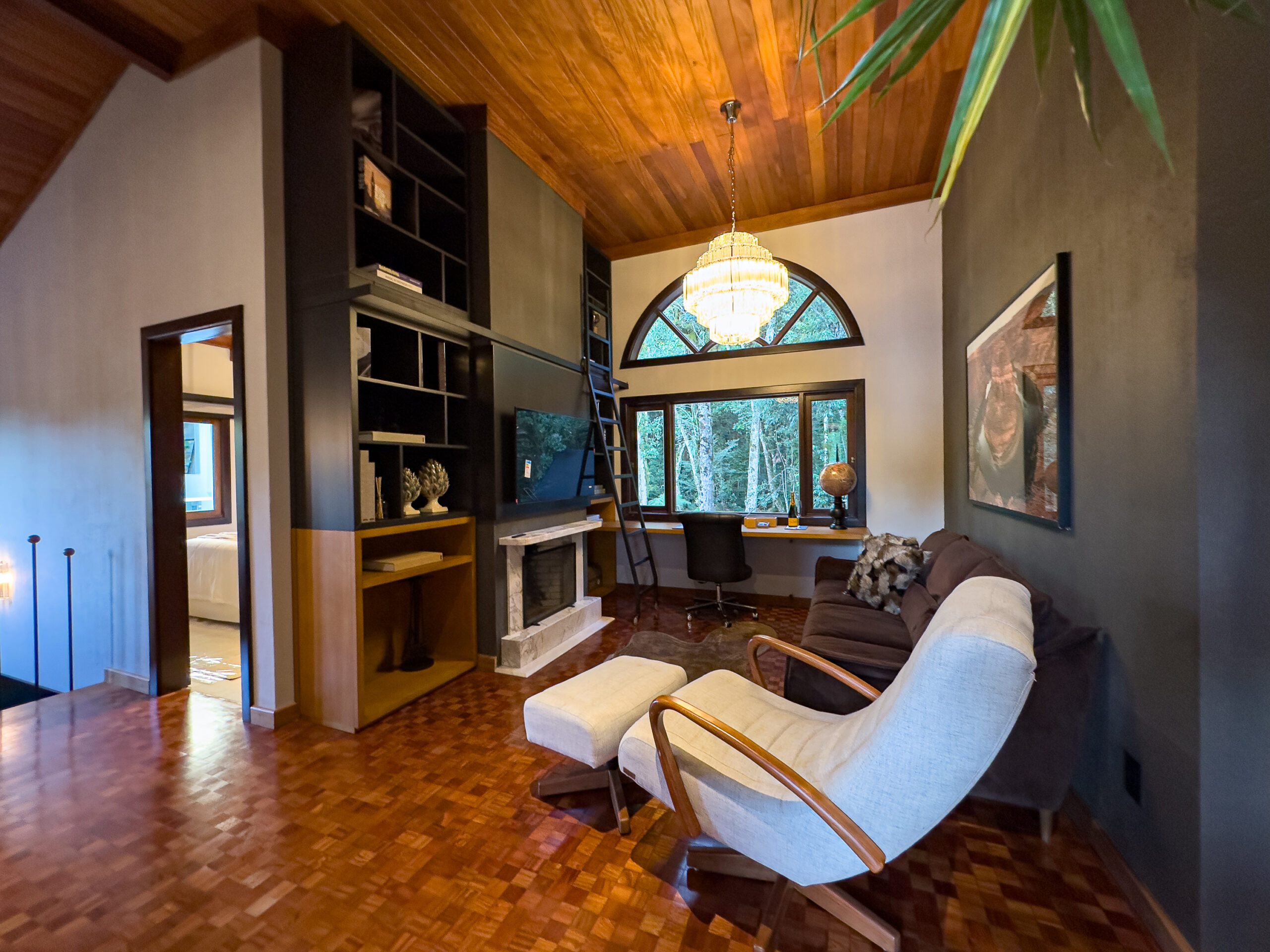 Home office em Gramado: o imóvel certo para trabalhar e viver bem